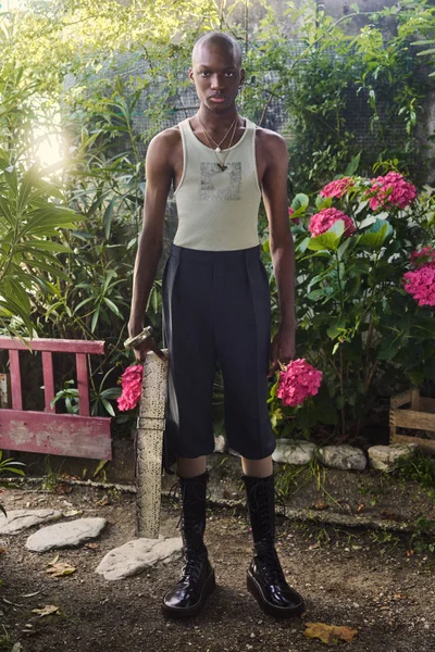 Look 19